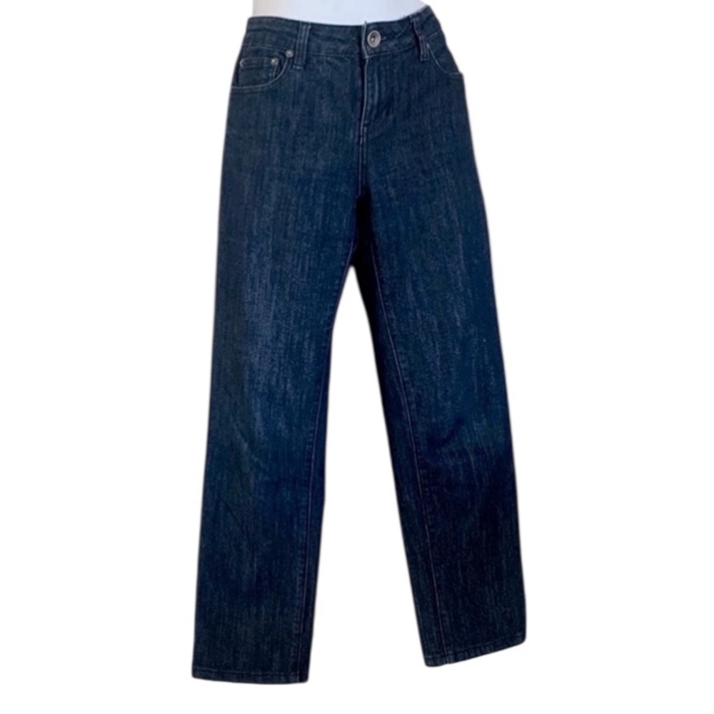 DKNY skinny Jeans dark wash blue denim, cropped, classic 5 pocket style. 4